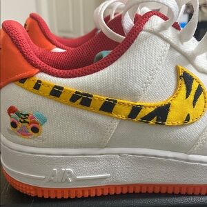 Air Force 1 '07 LV8 GS 'Year of the Tiger' - Size 8